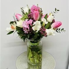 Florist choice Vase Arrangement
