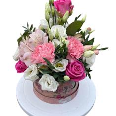 Hat box arrangement