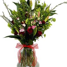 Luxury Red Rose Vase Display