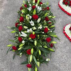 Red rose &amp; White lilly Casket spray